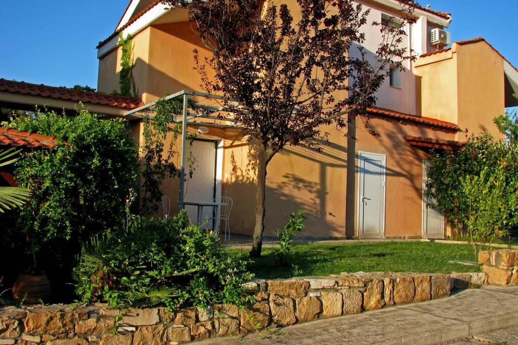 Havikee, Private Beach Villa! أورموس باناجياس المظهر الخارجي الصورة